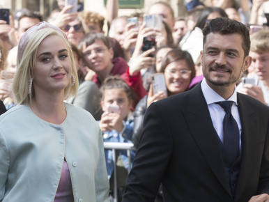 Esküvőre ment Katy Perry és Orlando Bloom, de nem a sajátjukéra