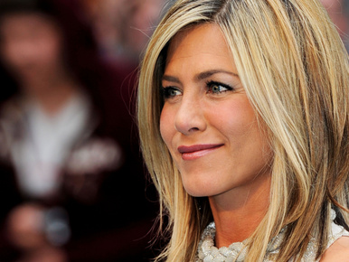 Ki hinné, hogy 50 éves, Jennifer Aniston dögösebb, mint valaha