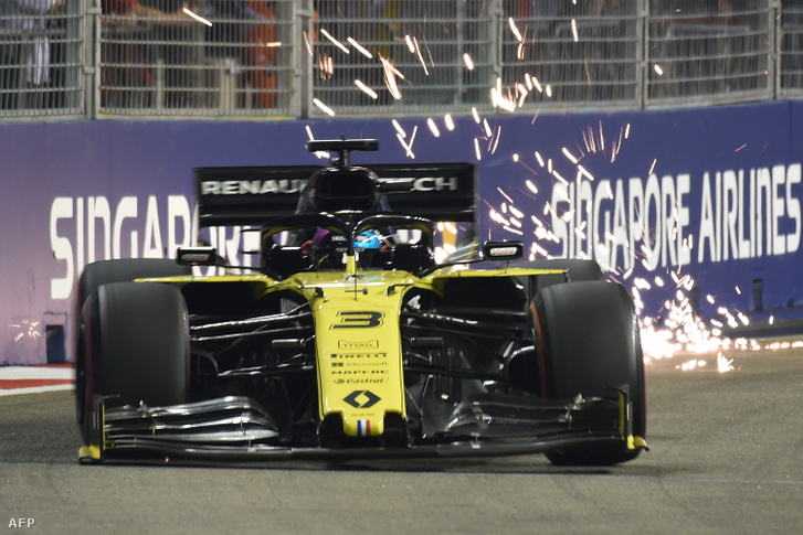 Daniel Ricciardo a Szingapúri Nagydíj időmérőjén