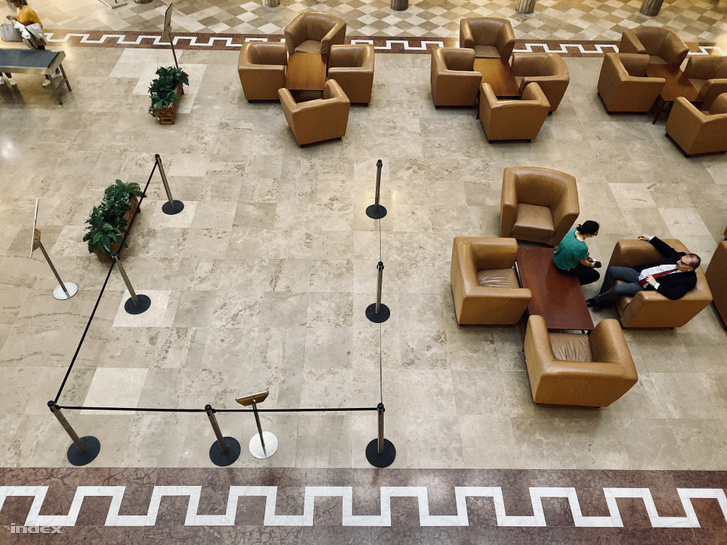 The holding pen set up for journalists in the Offices of the National Assembly