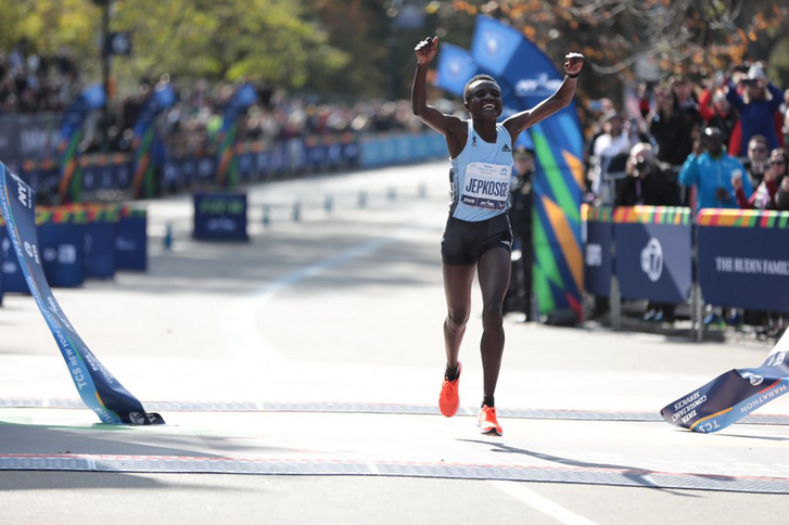 Joyciline Jepkosgei nyerte a nőknél a New York Marathont