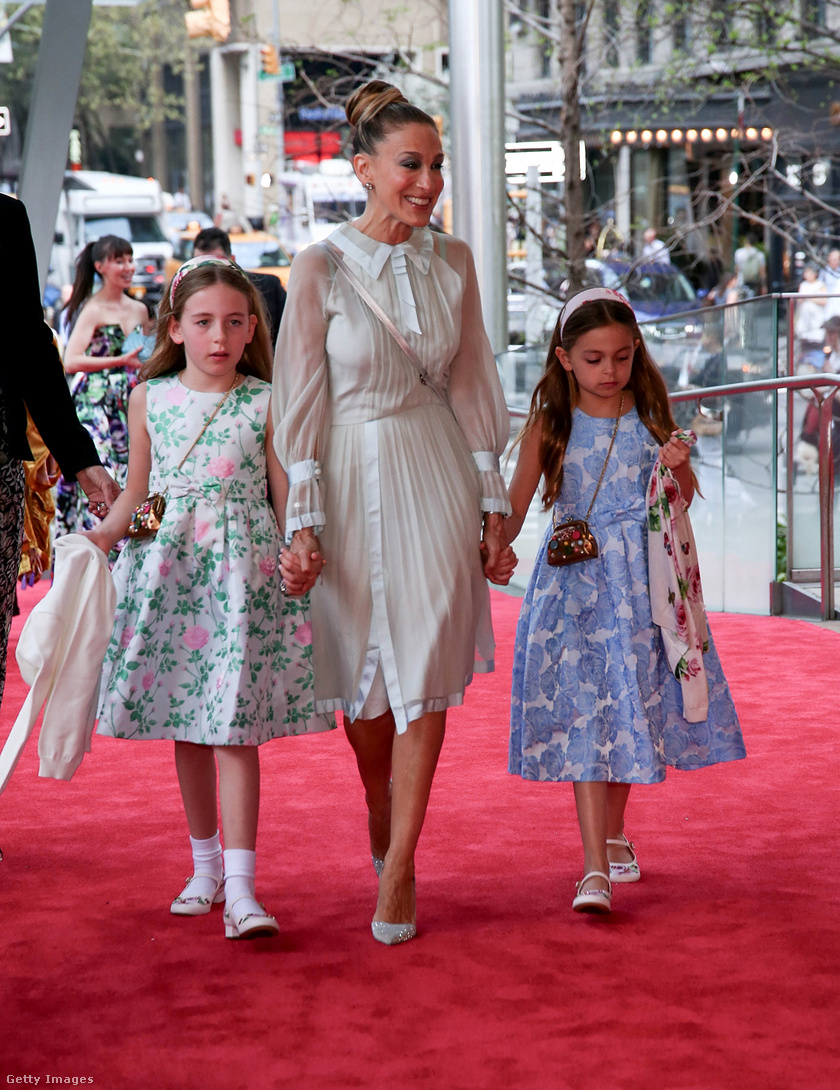 sarahjessicaparker and twins