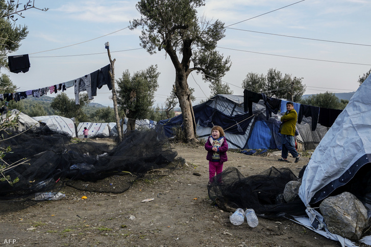 Menekültek Leszbosz szigetén, a Moria menekülttáborban