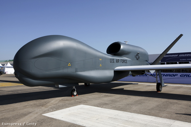 A Northrop Grumman cég által fejlesztett Global Hawk típusú, nagy hatótávolságú drón