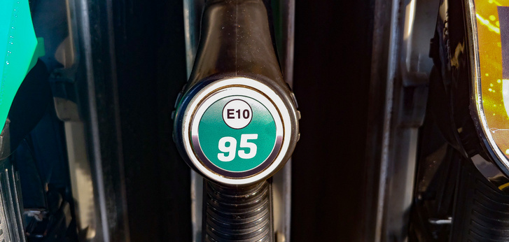 E10 benzin suzuki swift 1998