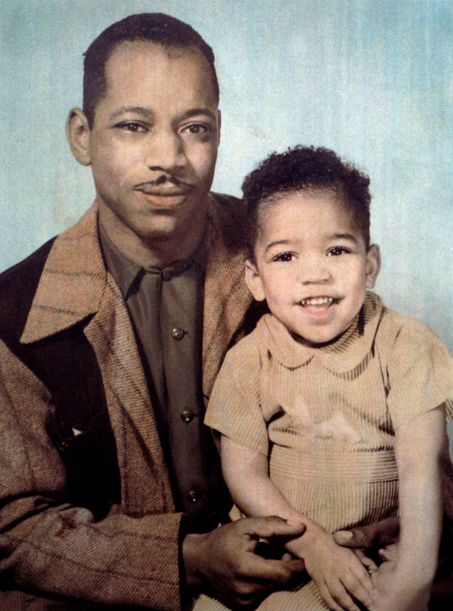 Al Hendrix és a hároméves Jimi 1945-ben