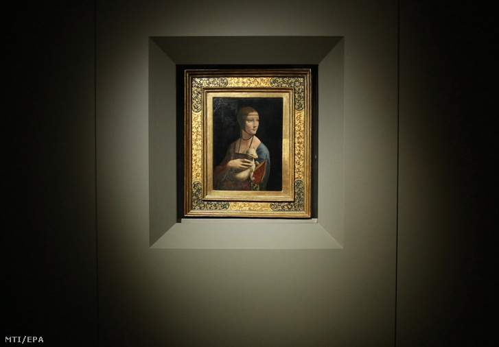 Leonardo da Vinci Hölgy hermelinnel című festménye.