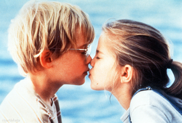 Macaulay Culkin csókja a My Girlben