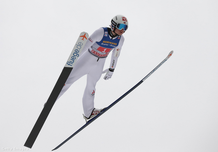 Marius Lindvik Garmisch-Partenkirchen után Innsbruckban is nyert Négysánc-állomást