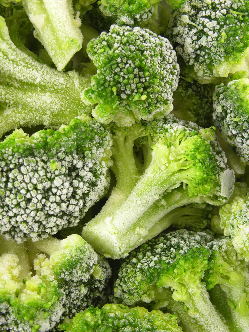 A brokkoli, ahogy sok más zöldség is, fagyasztható.