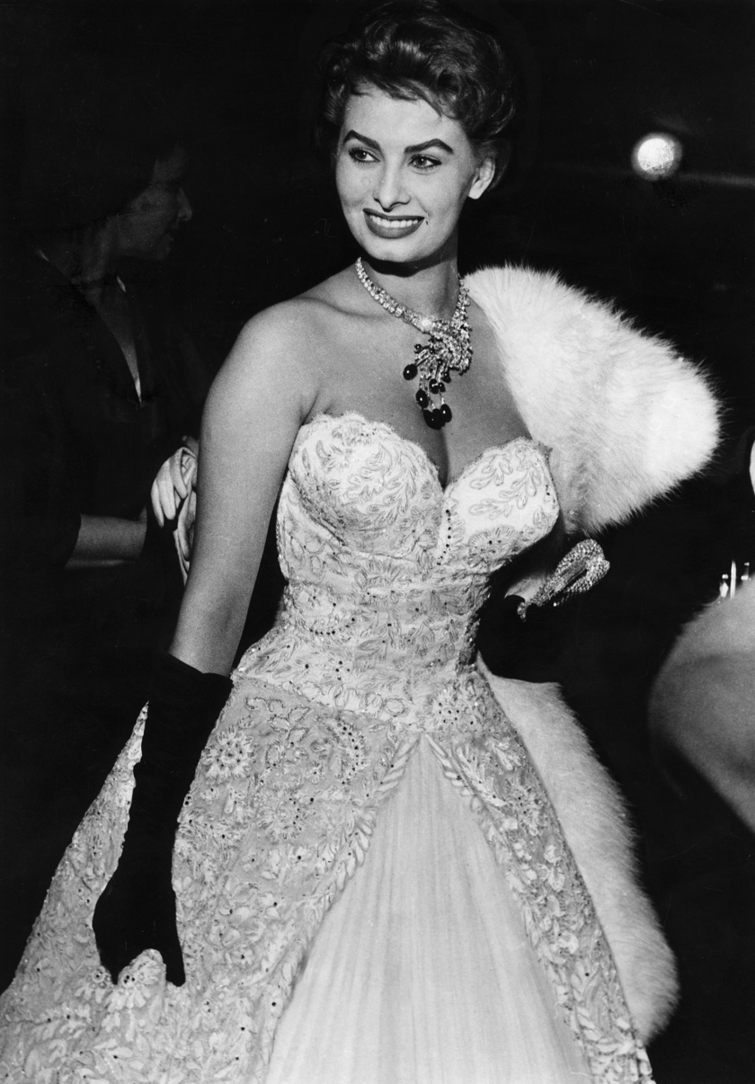 Sophia Loren hercegnőként tündökölt az 1955-ös cannes-i filmfesztiválon.