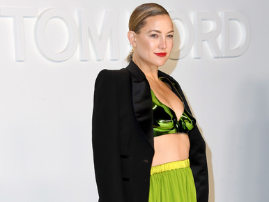 Kate Hudson latex melltartós szettje több volt, mint különleges