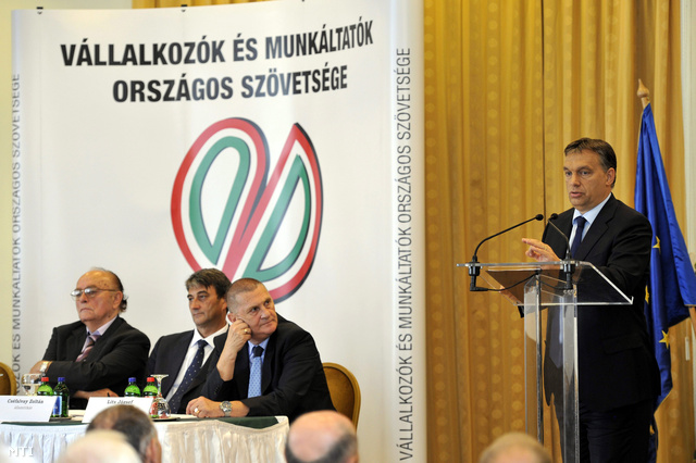 Orbán Viktor beszédet mond a Vállalkozók és Munkáltatók Országos Szövetségének (VOSZ) kibővített elnökségi ülésén