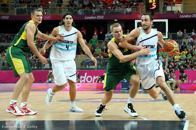 Manu Ginobili (jobbra, labdával) megállíthatatlan volt