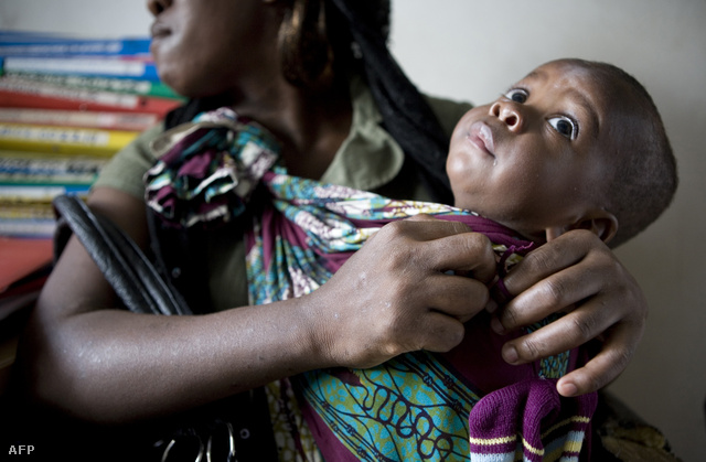 HIV fertőzött anya és egészségesen született gyermeke Tanzániában