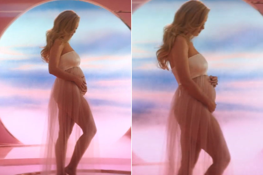 Katy Perry legújabb videóklipje végén mutatta meg a babapocakját.
