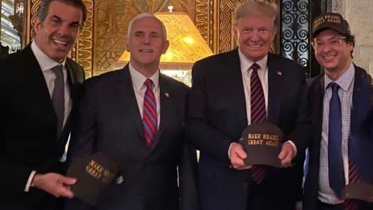 Koronavírusos a brazil elnök sajtósa, aki a hétvégén Trumppal is találkozott