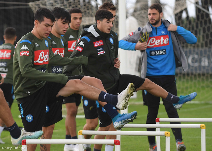 Napoli-játékosok egy novemberi edzésen