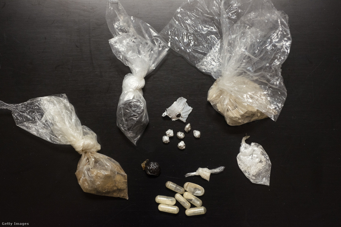 A heroin különböző típusai az ohioi Állami Bűnügyi Laboratóriumban