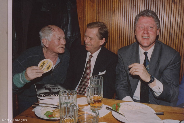 Illusztris társaság: Bohumil Hrabal, Václav Havel és Bill Clinton
