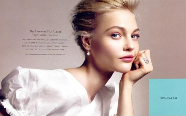 Az orosz modell a 2008-as Tiffany kampányban