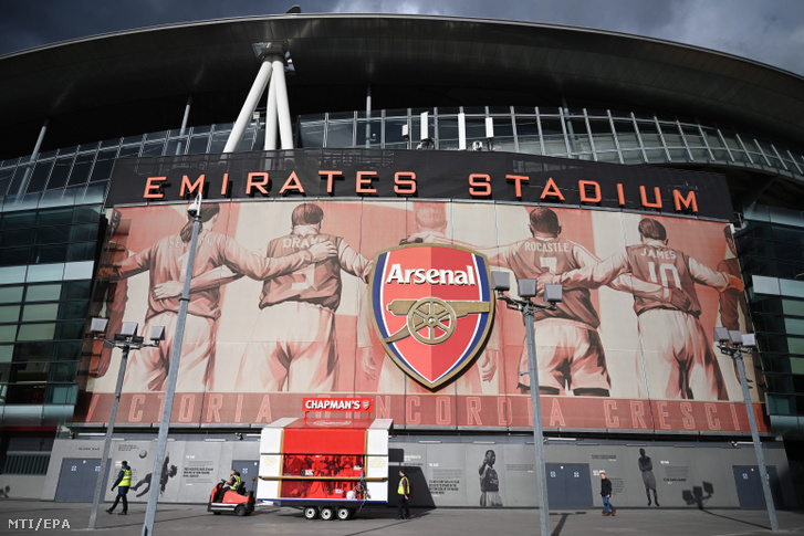 Az Arsenal angol futballklub londoni Emirates stadionja 2020. március 13-án