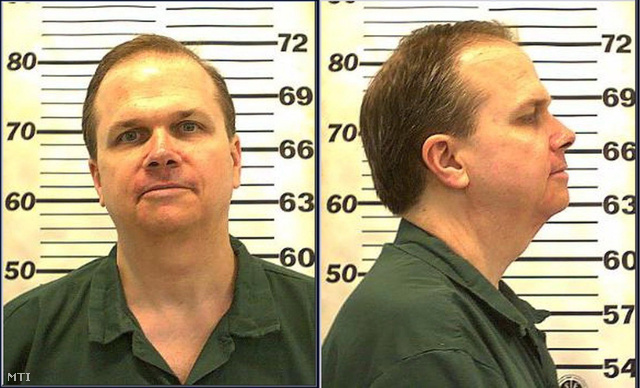 New York állam büntetésvégrehajtási hatósága által közreadott 2010. július 28-án a New York állambeli Attica börtönében készített kép Mark David Chapmanről