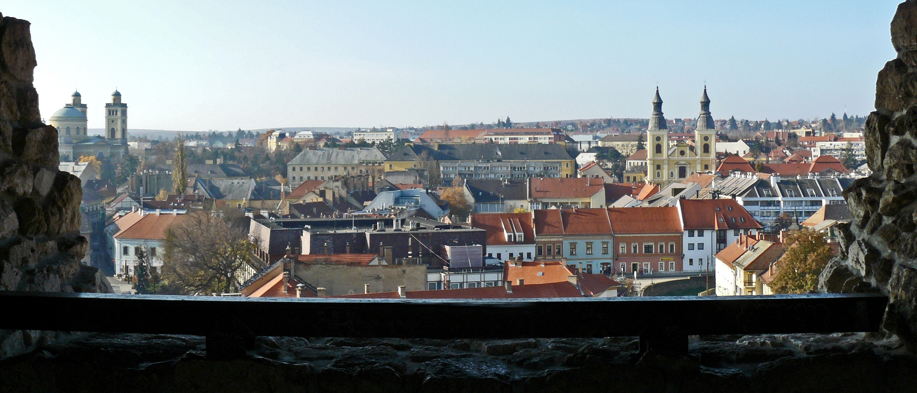 Egy nagyon gazdag történelmű magyar városban készült a kép. Felismered, melyikben?