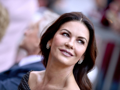 Catherine Zeta-Jonest nem ismerte fel a telefonja smink nélkül