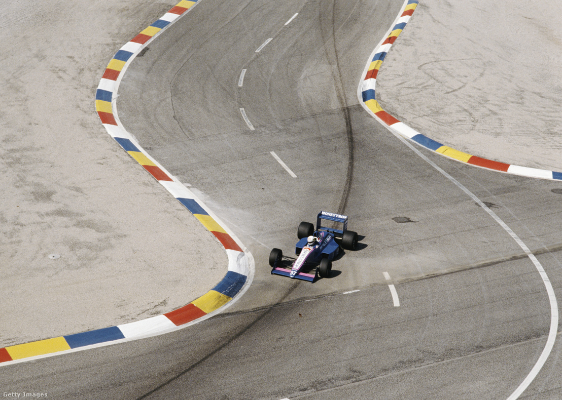 Bertrand Gachot vezeti a One Onyx ORE-1 Ford DFR V8 autót az 1989-es Francia Nagydíjon Le Castellet-ben