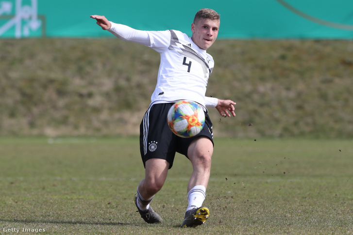 Dárdai Márton a Németország-Fehéroroszország U17-es válogatott mérkőzésen, 2019 márciusában