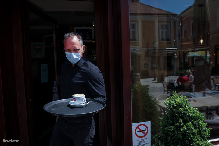 Balázs Szollás is the store manager of Perte Bistro