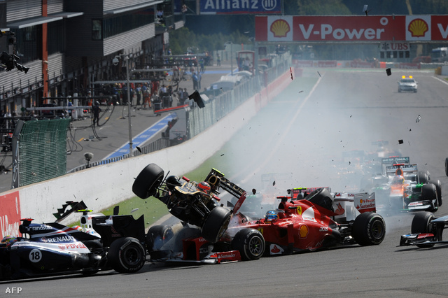 Grosjean balesete a Belga Nagydíjon