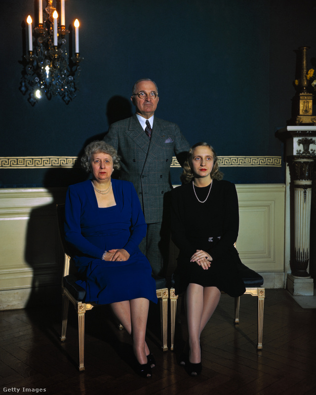 Harry Truman feleségével és lányukkal