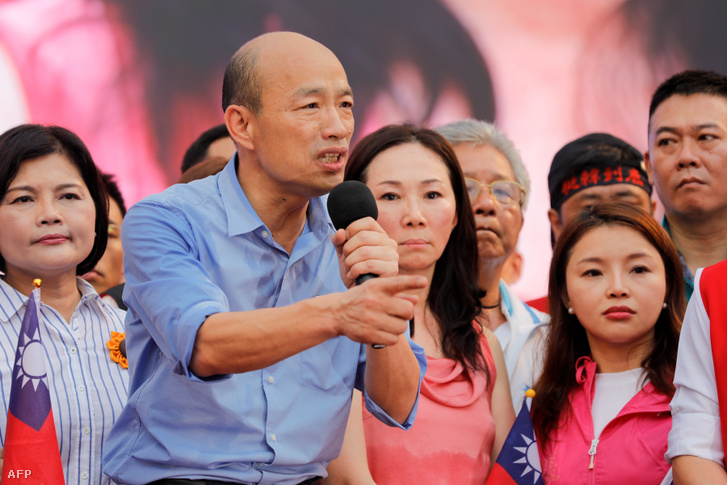 Han Kuo-ju polgármester egy 2019-es választási gyűlésen