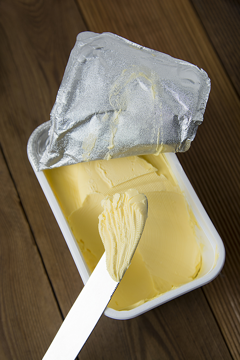 szív-egészségügyi vaj vagy margarin)