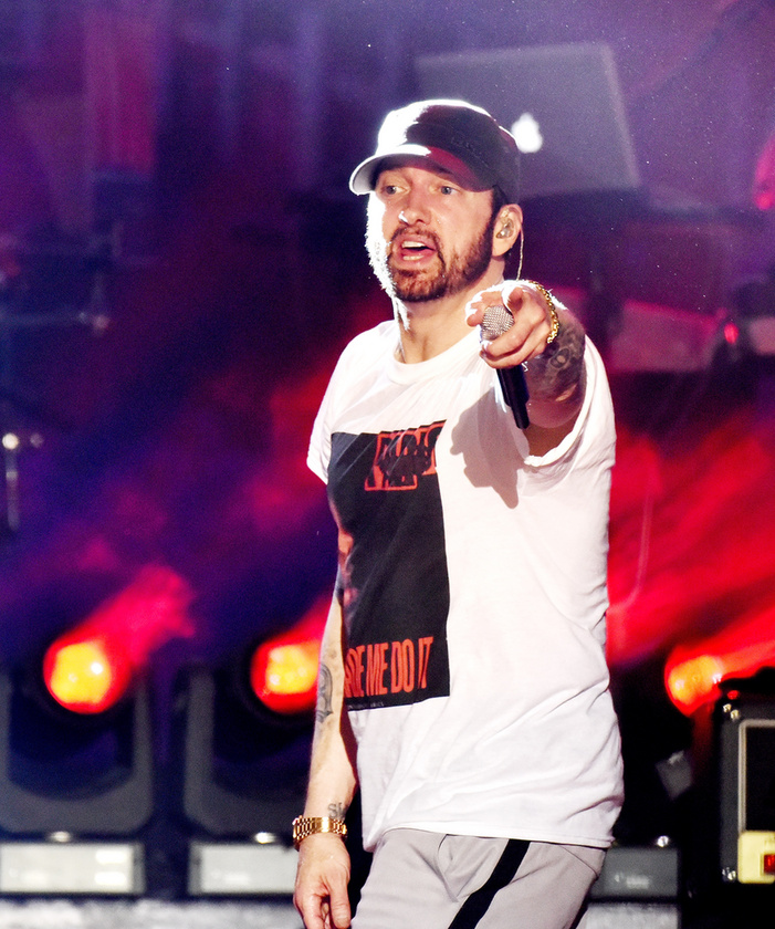 Eminemnek azóta 4 albuma jelent meg, a legutóbbi idén januárban