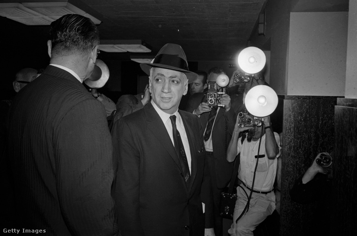 Frankie Carbo az Egyesült Államok Kerületi Bíróságán 1959. december 2-án New Yorkban.