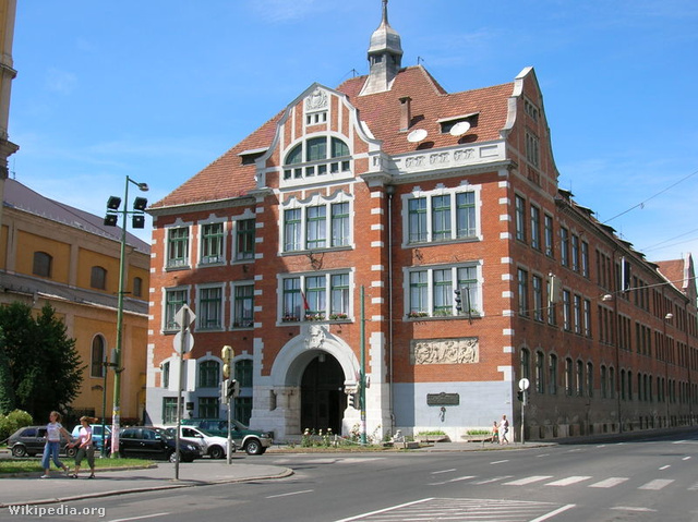A Földes Ferenc Gimnázium épülete