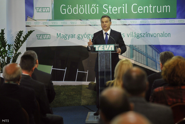 Orbán Viktor a TEVA Gödöllői Steril Centrumának avatóján