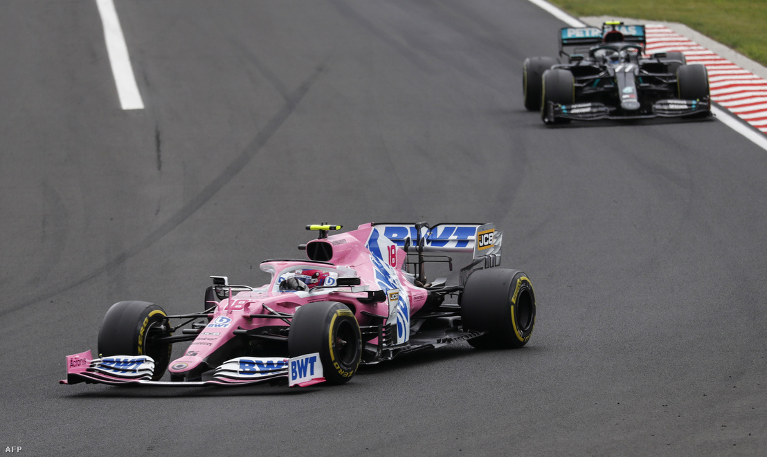 A Racing Point és a Mercedes egymás mögött