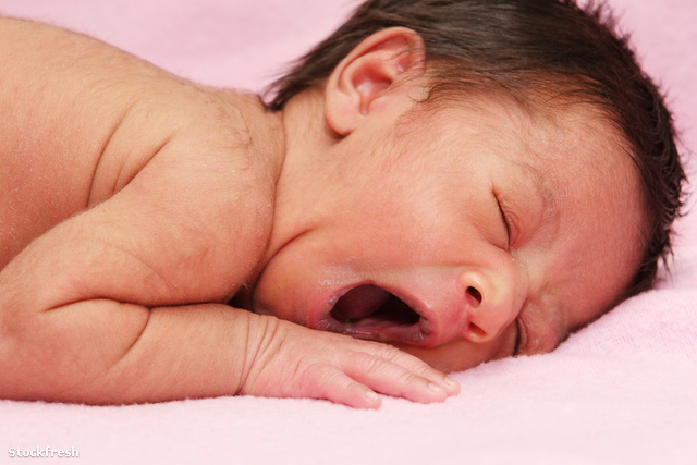 stockfresh 601727 multiracial-newborn-baby sizeM