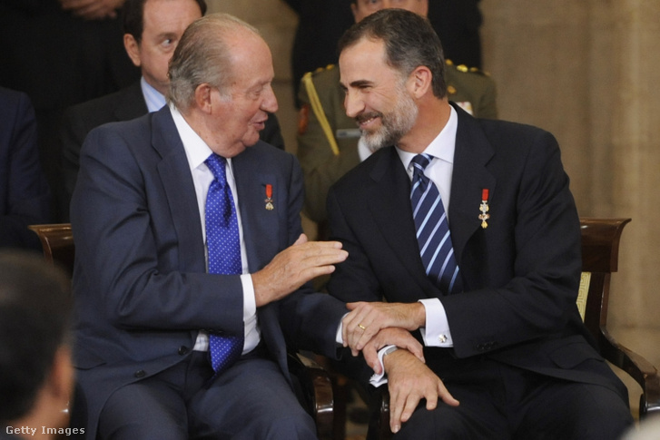János Károly volt és VI. Fülöp jelenlegi spanyol király egy közös fotón 2015-ben