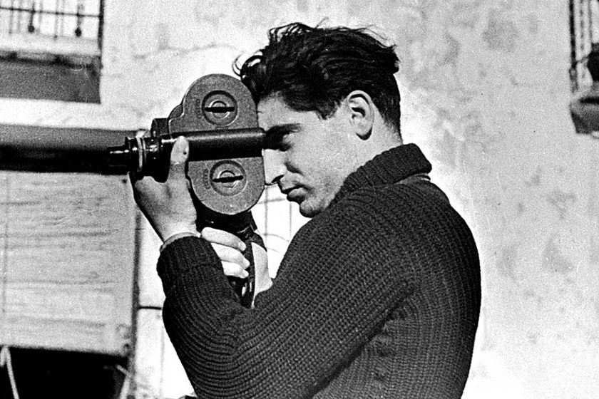 Robert Capa 1937-ben - Gerda Taro felvétele.