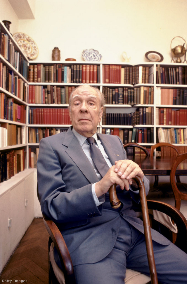 Jorge Luis Borges, akit mindig könyvek vettek körül