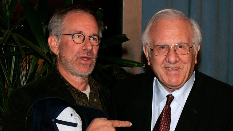 Steven Spielberg és édesapja, Arnold Spielberg 2006-ban.