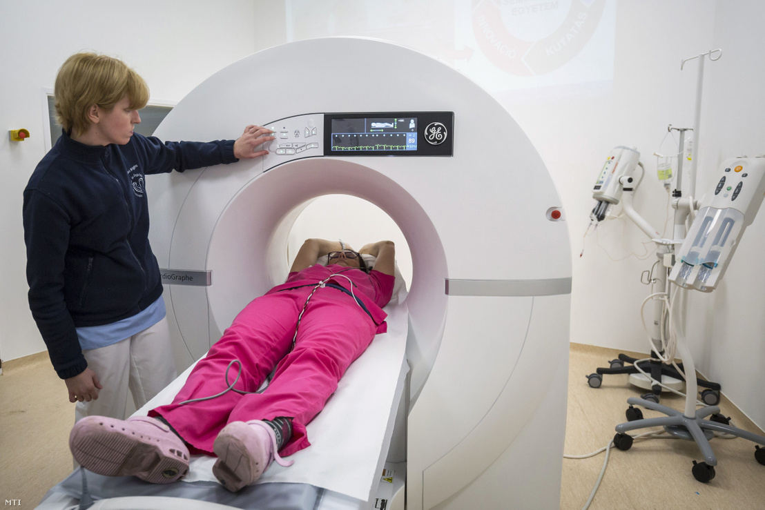 CT vizsgálat a Semmelweis Egyetem Városmajori Szív- és Érgyógyászati Klinikáján 2018. február 2-án.