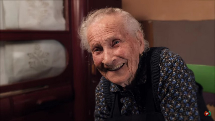 A 102 éves Juliska néni Deák András filmjében