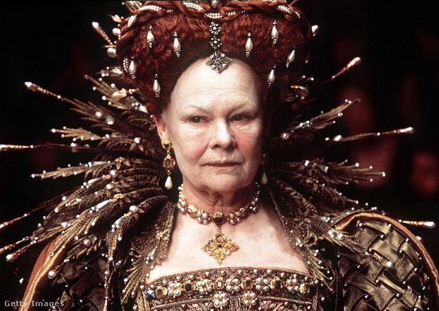 Judi Dench Erzsébetként a Szerelmes Shakespeare című filmben