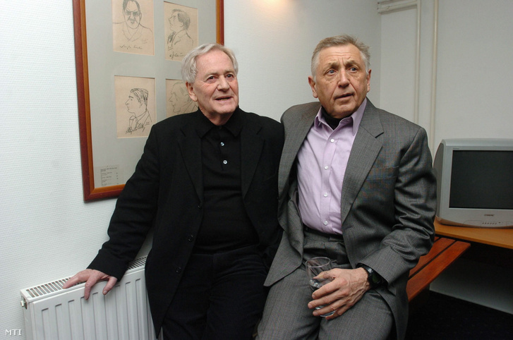 Együtt ünnepli 70. születésnapját a filmművészet két jelentõs személyisége, Szabó István (b) és a cseh Jiří Menzel a Magyar Nemzeti Filmarchívum szervezésében Budapesten